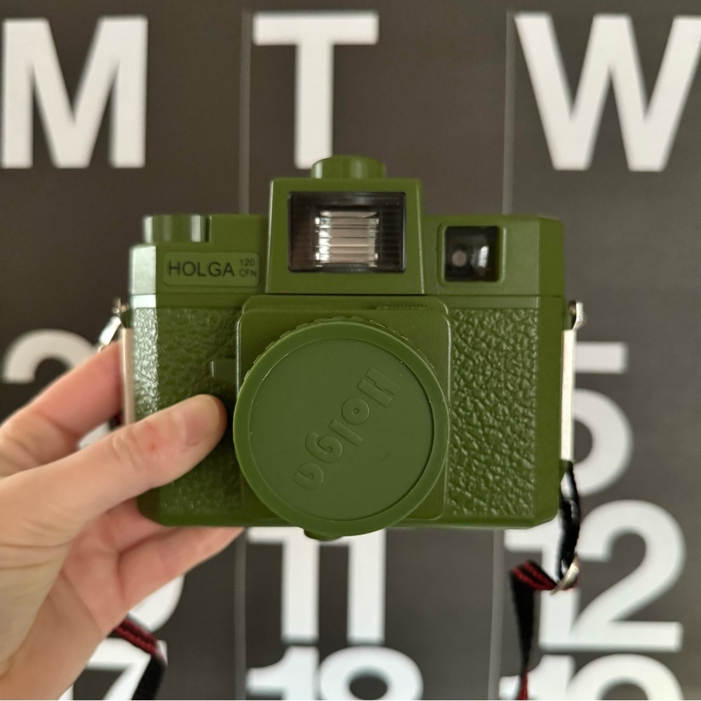 Holga 120 CFN Medium Format Camera - Green